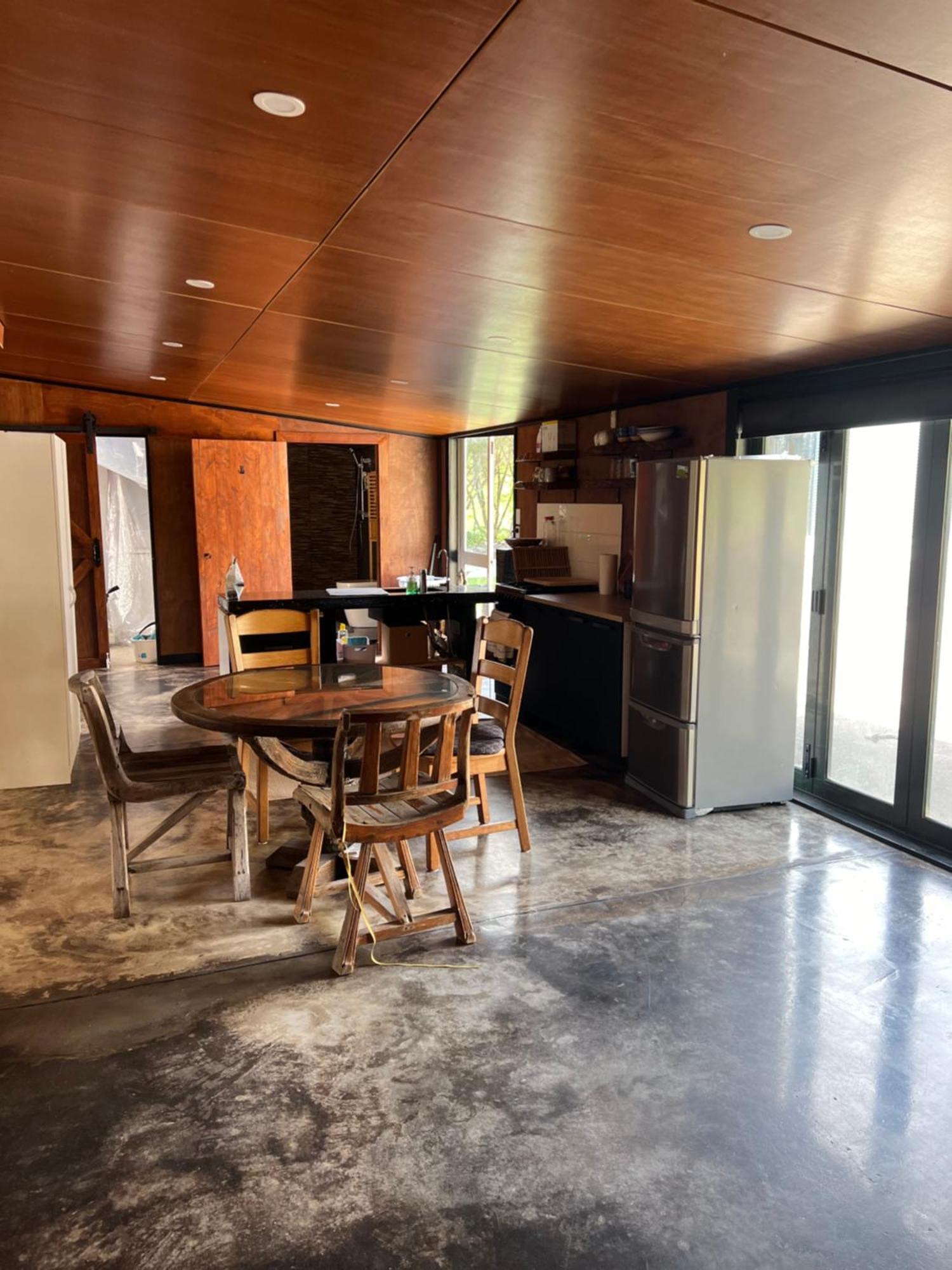 Self Contained Open Shed Space Wainui  Eksteriør bilde